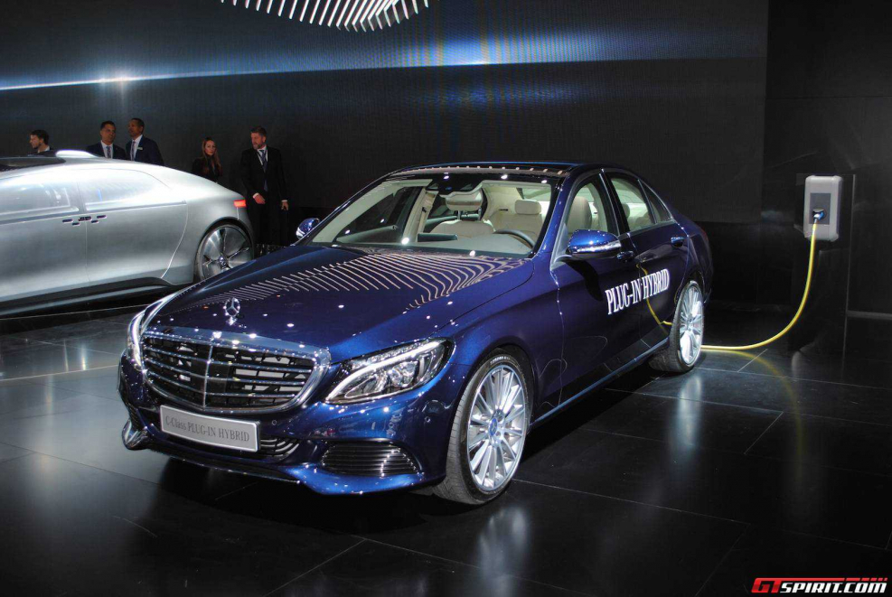 Mercedes-Benz e350e гибрид