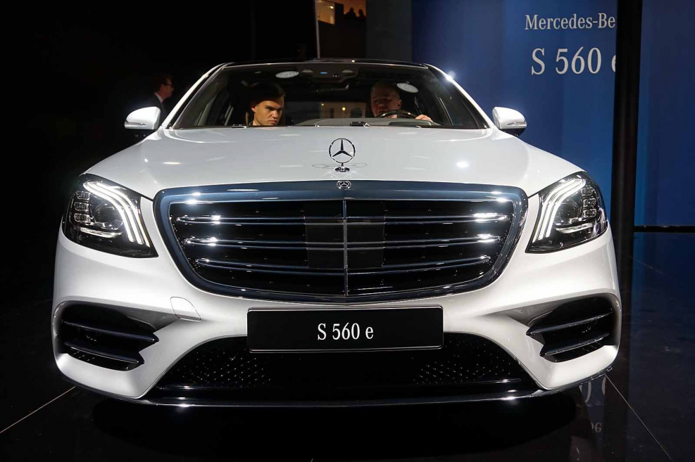 Mercedes-Benz s 560e