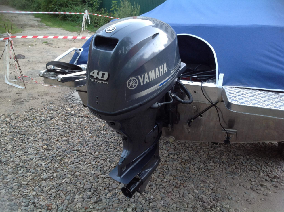 Лодочный мотор Yamaha f40feds