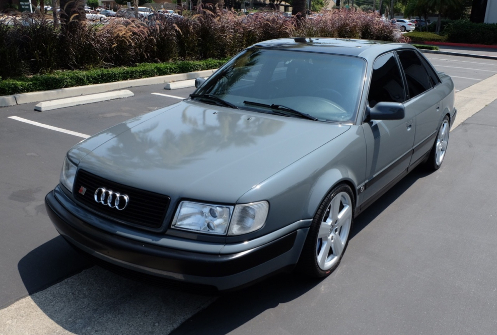 Audi s4 c4(100)