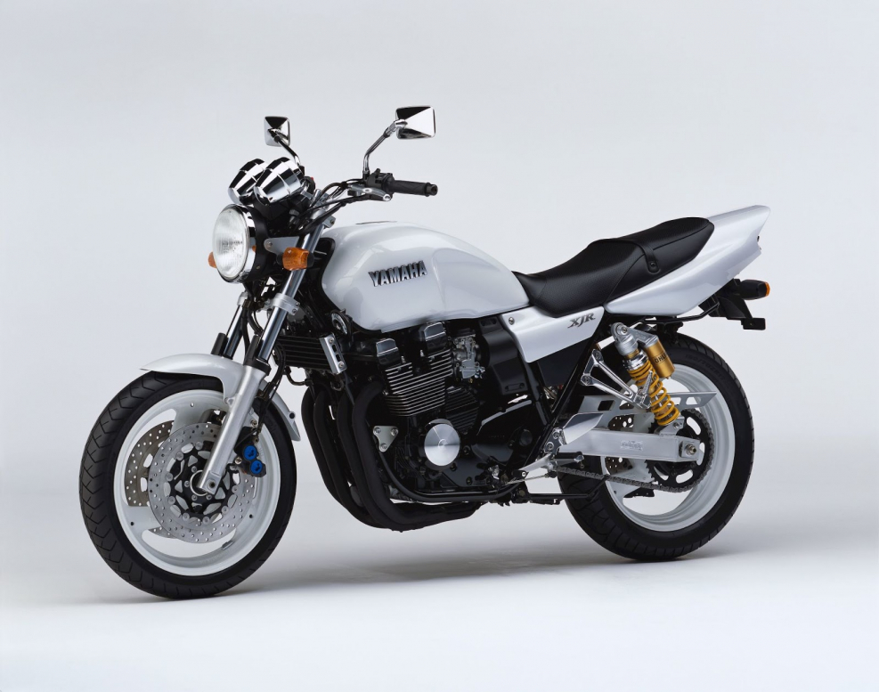 Yamaha XJR 400 Cafe Racer