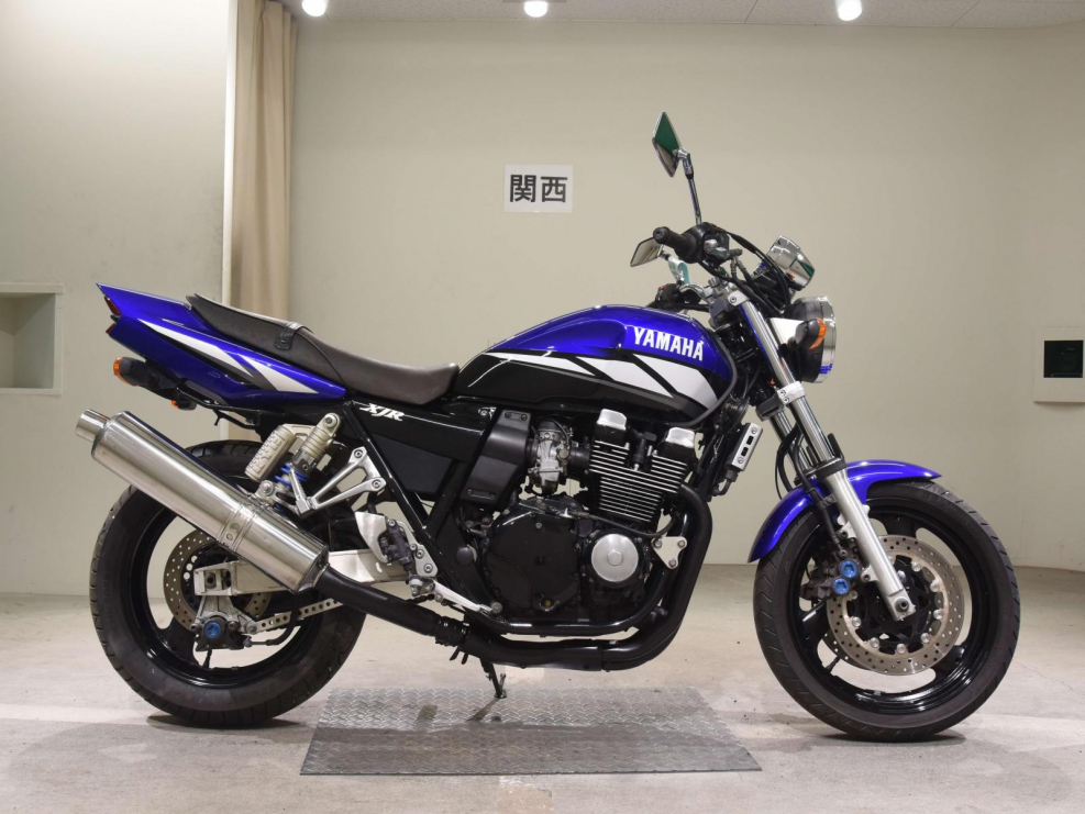 Фото yamaha xjr 400