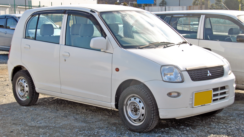 Mitsubishi Minica, 2000