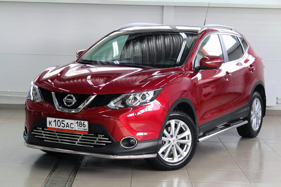 Nissan Qashqai j11 красный