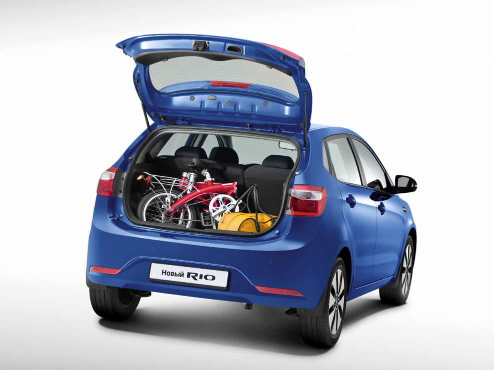 Kia Rio хэтчбек 2015 багажник