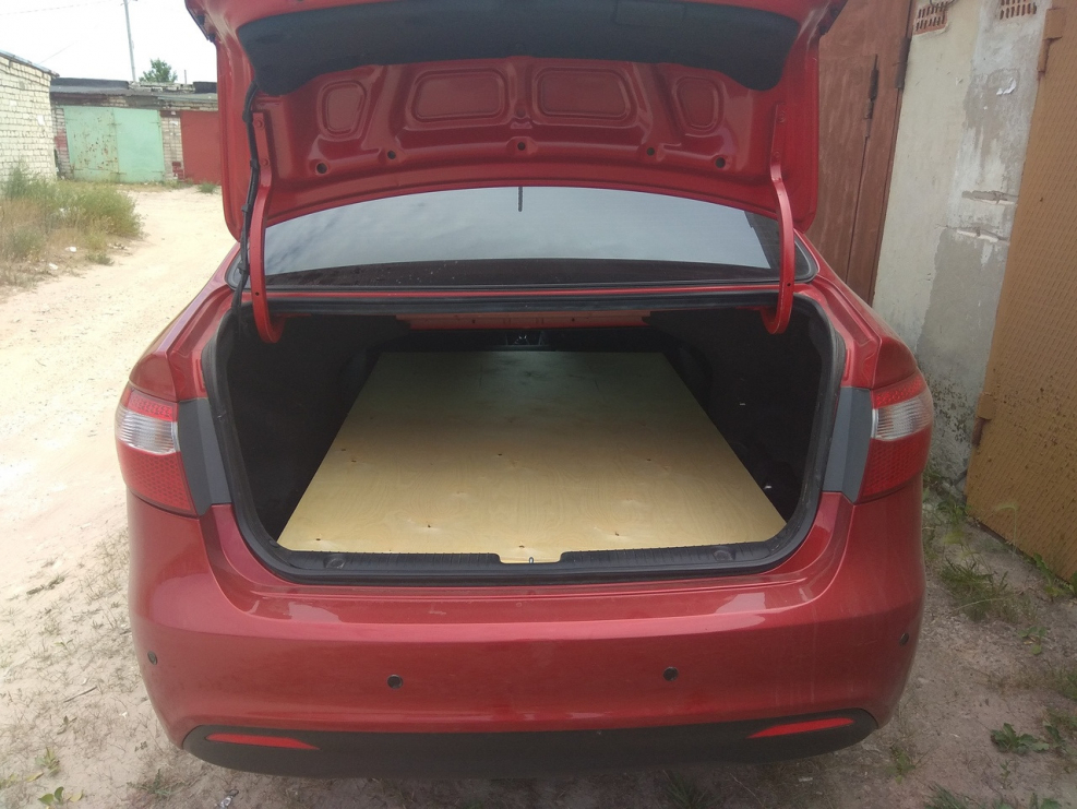 Kia Rio 2013 багажник