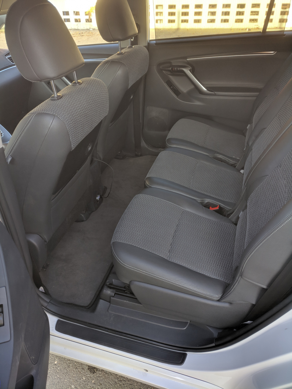 Toyota Verso 1.8 багажник