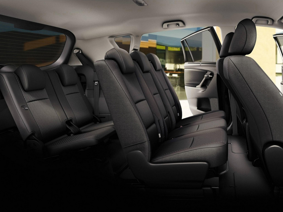 Verso Toyota 2006 7 мест