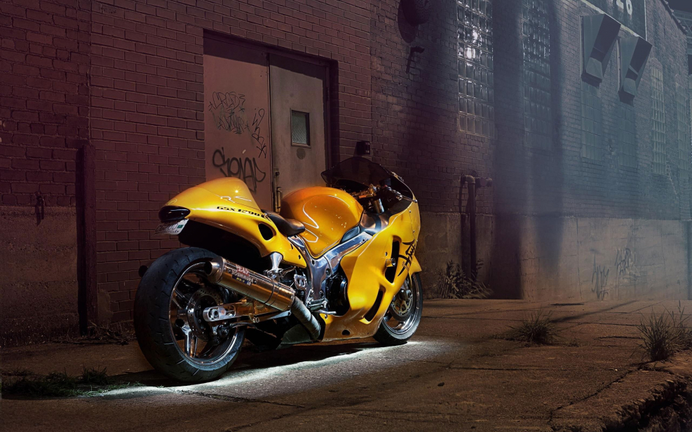 Suzuki Hayabusa Yellow