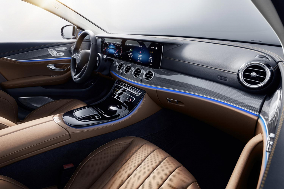 Mercedes Benz e class 2020 салон