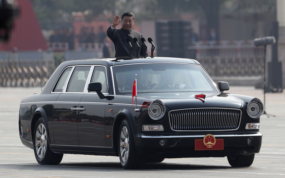 Лимузин FAW Hong Qi HQE