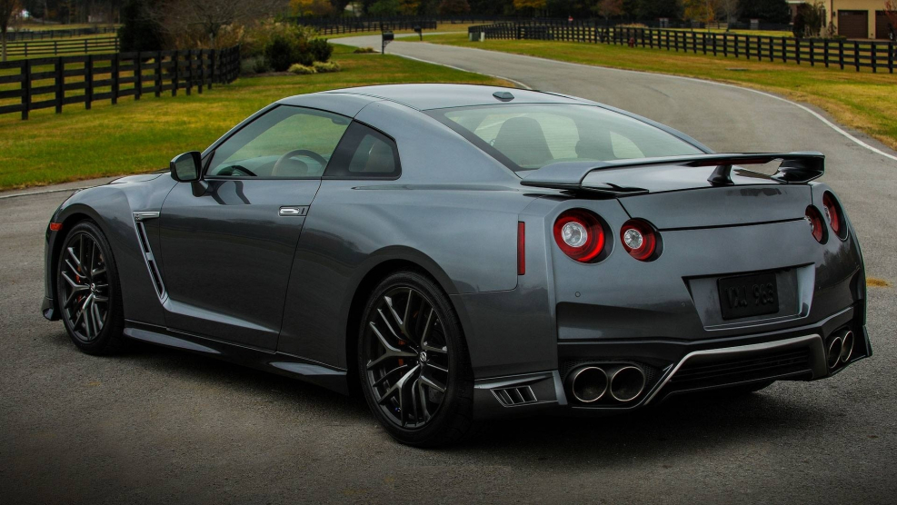 Nissan GTR 2018