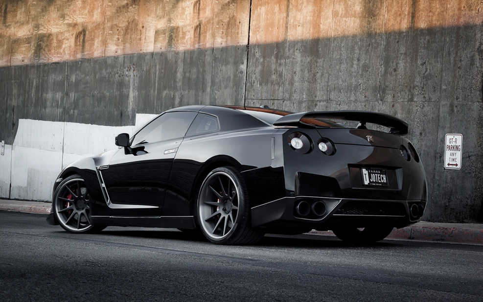 Nissan GTR 35
