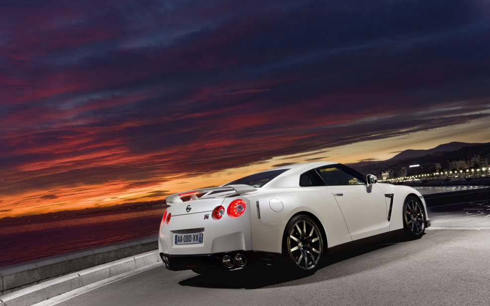 Nissan GTR 2011