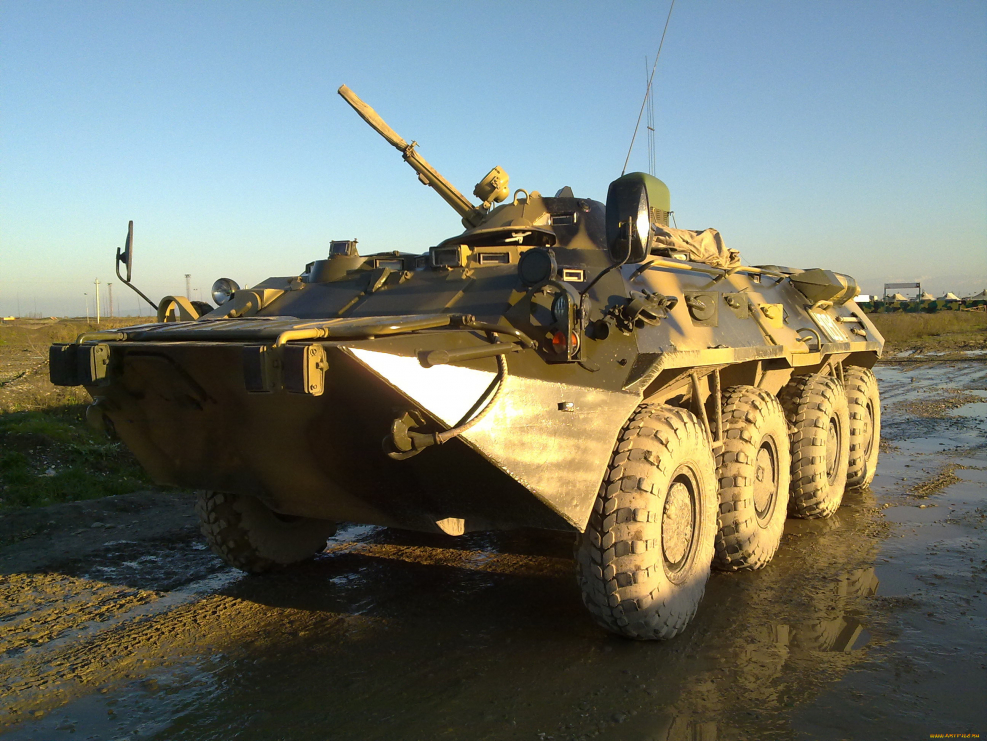 БТР-90 бронетранспортёр
