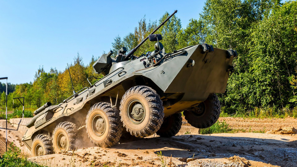 БТР-82 бронетранспортёр