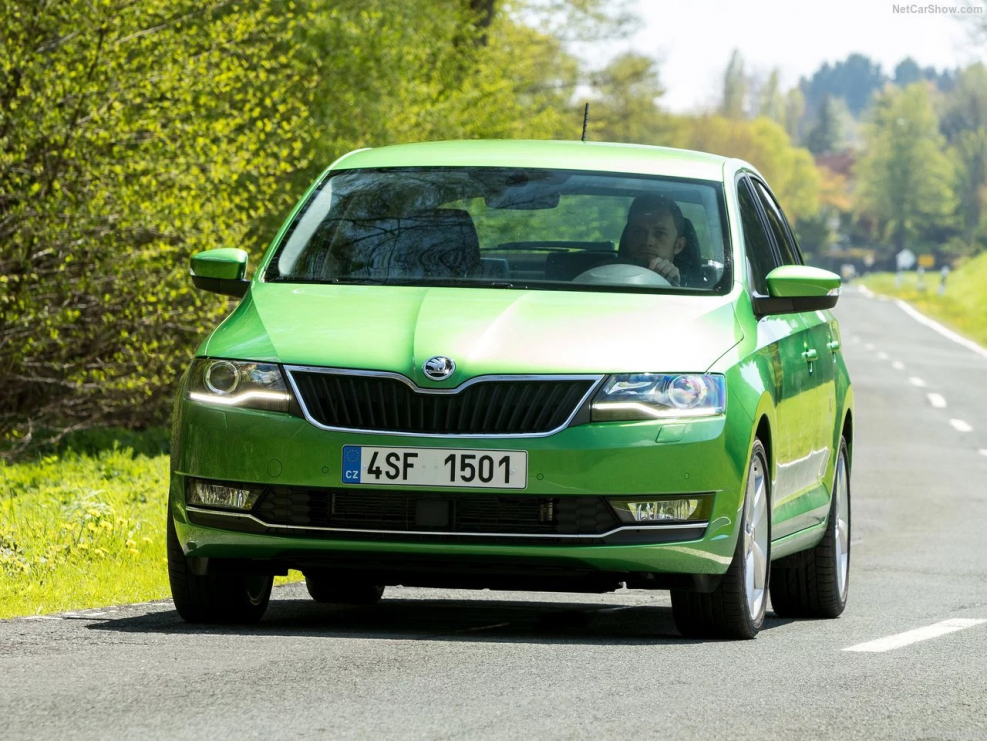 VW Polo Skoda Rapid