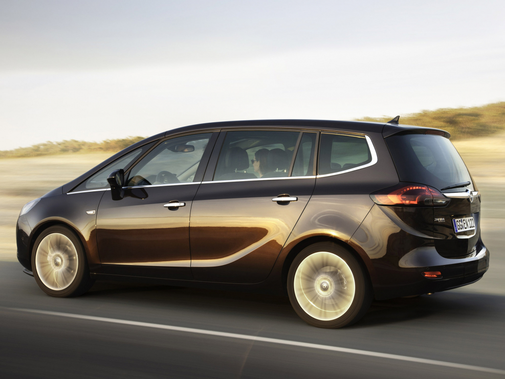 Opel Zafira Tourer 2011