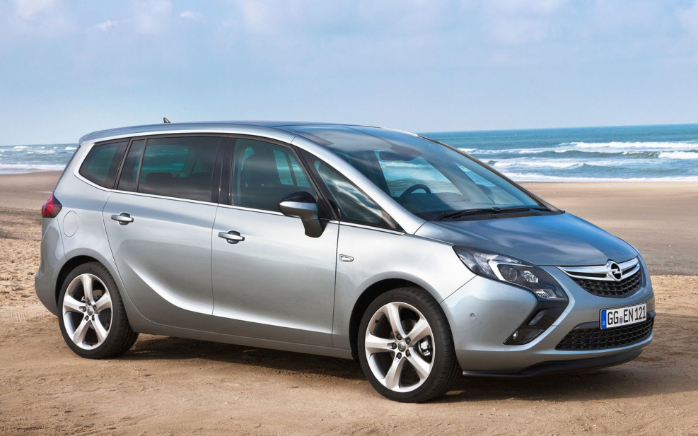 Opel Zafira Tourer 2013