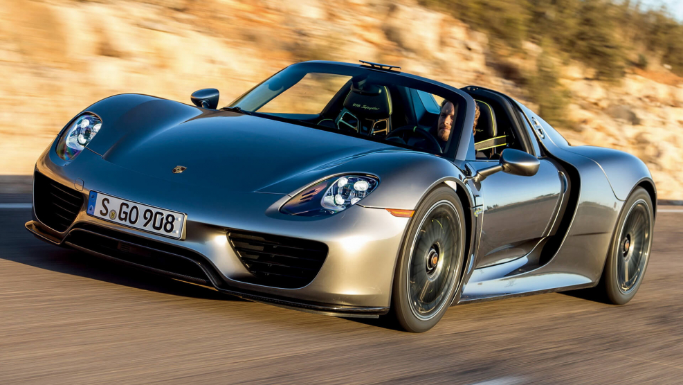 Машина Порше 918 Спайдер
