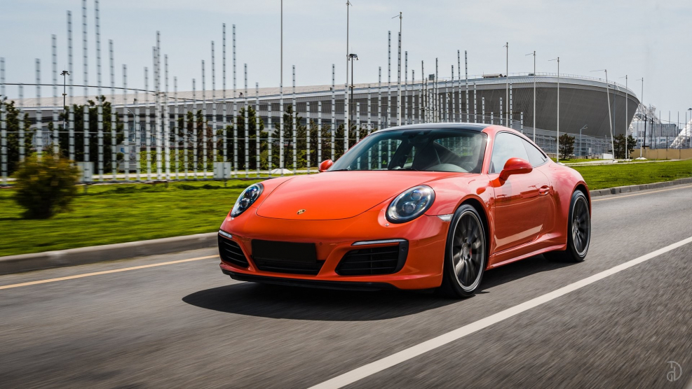 Porsche 911 Carrera