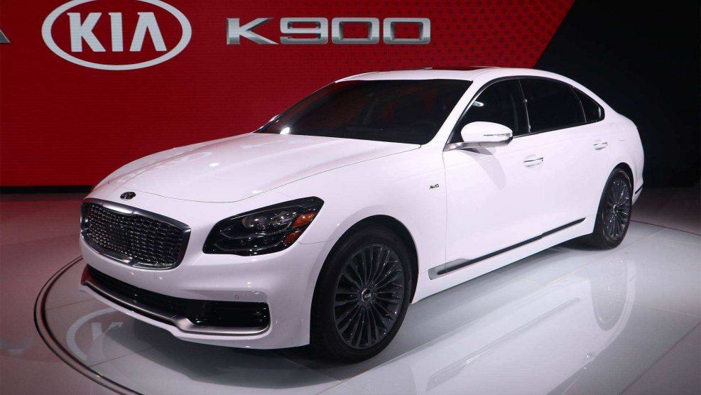 Kia 9000