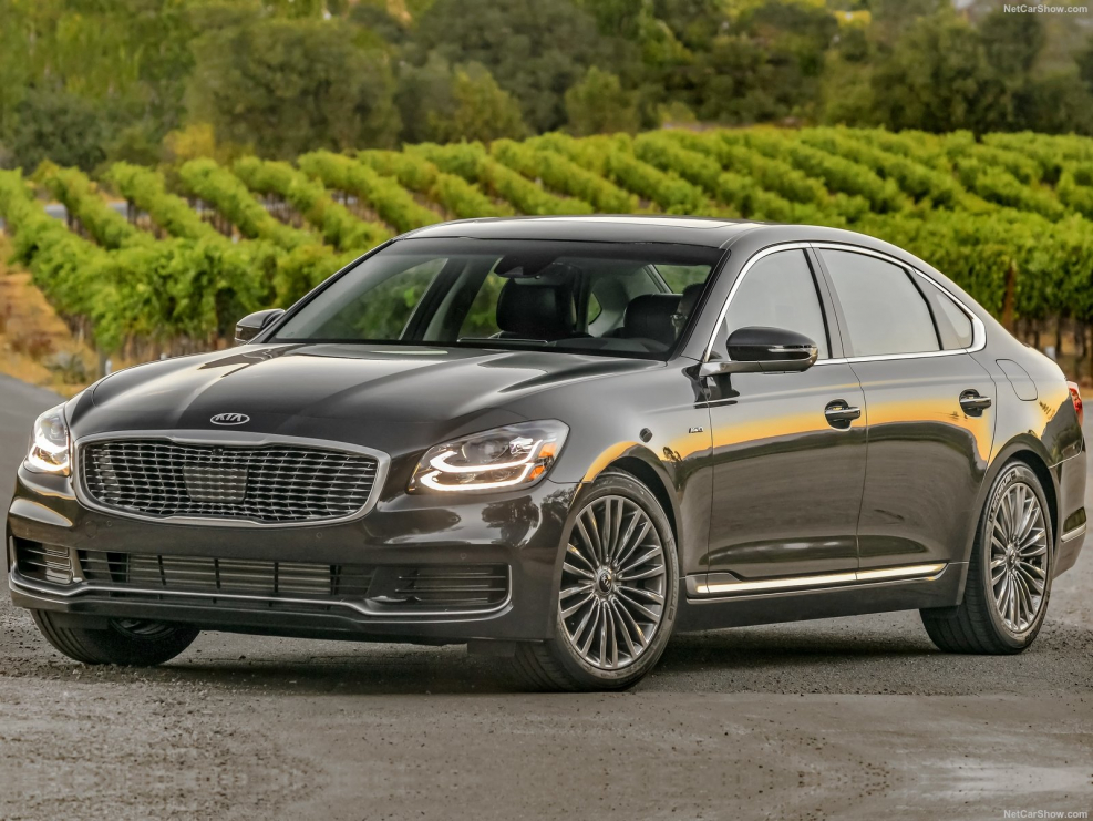 Kia k900