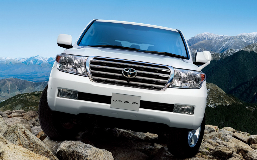 Toyota Land Cruiser 200 и 200
