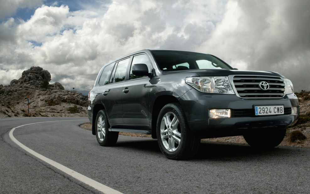 Toyota Land Cruiser 200