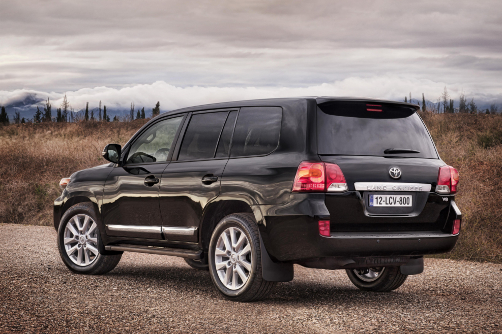 Toyota Land Cruiser 200