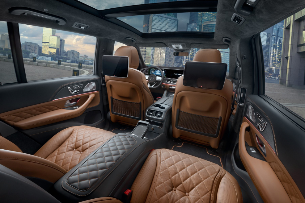 Мерседес Бенц GLS 2021 салон