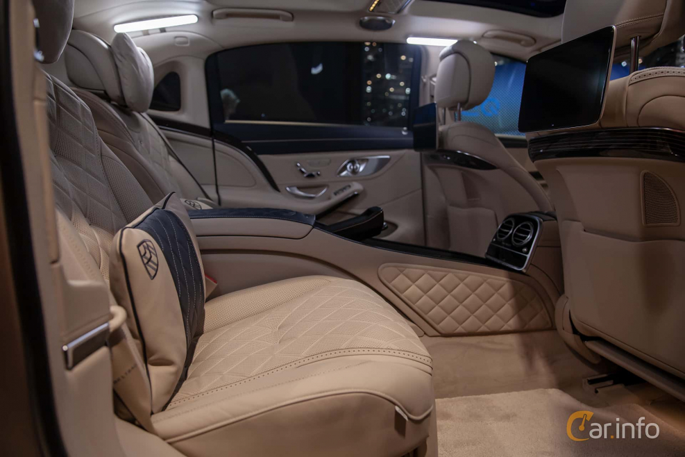Мерседес Майбах GLS 2020