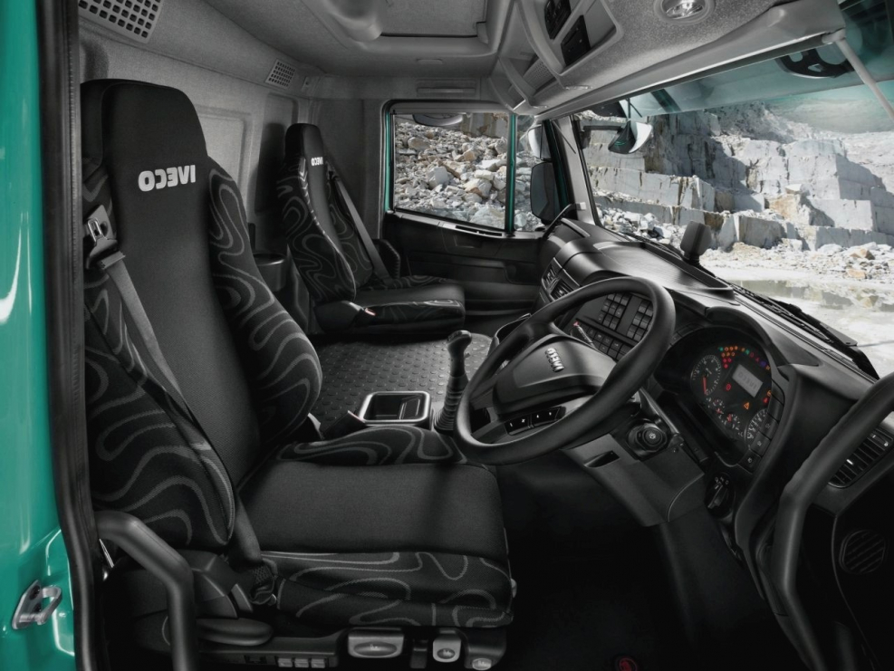Iveco Trakker салон