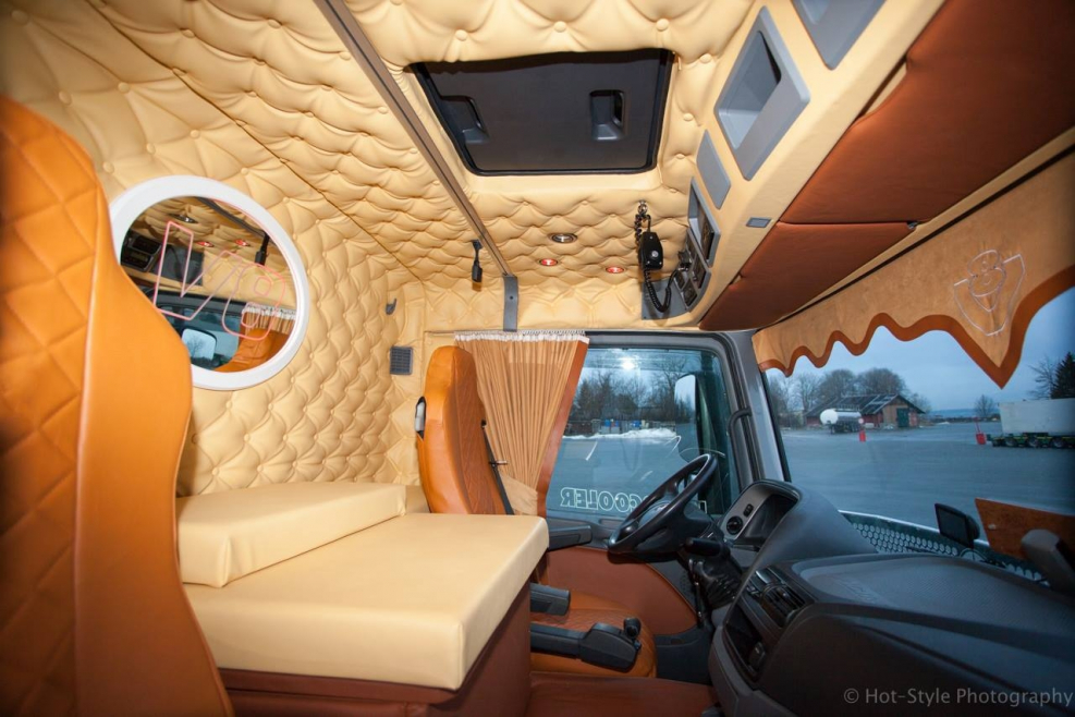 Mercedes-Benz Actros Longline салон