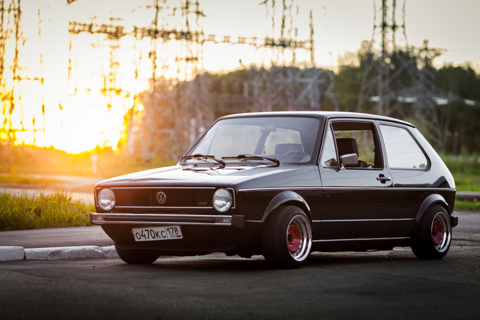 Фольксваген Golf GTI 1