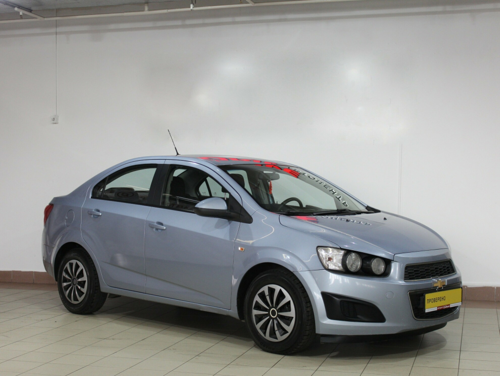 Шевролет Авео 2012 год