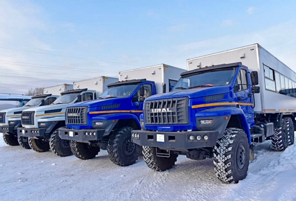 Урал Некст вахтовый автобус