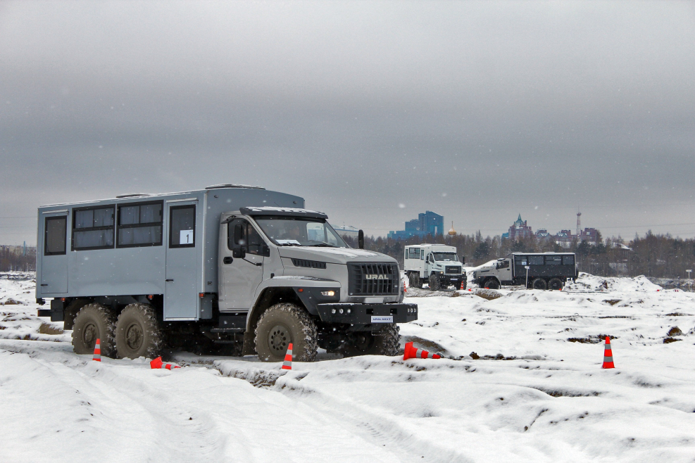 Автомобиль Урал 32551-0013-61