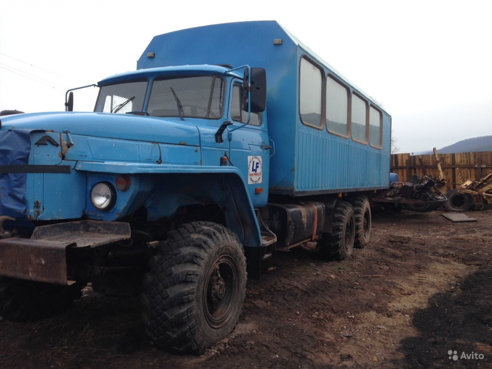 Урал 43206 вахтовый автобус
