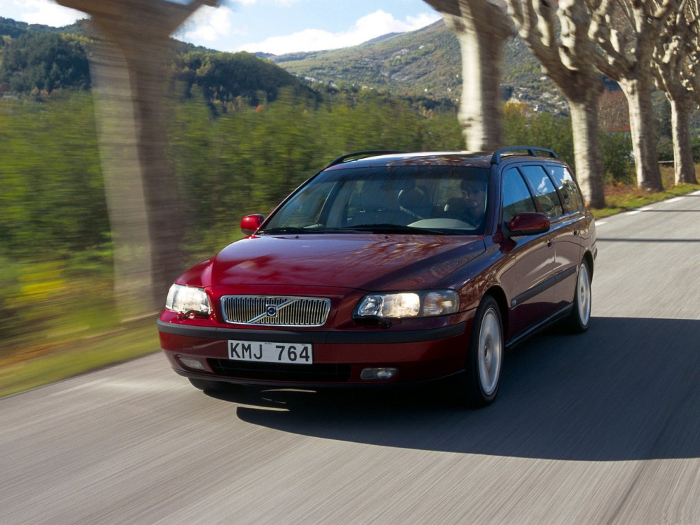 Volvo v70 2000 универсал