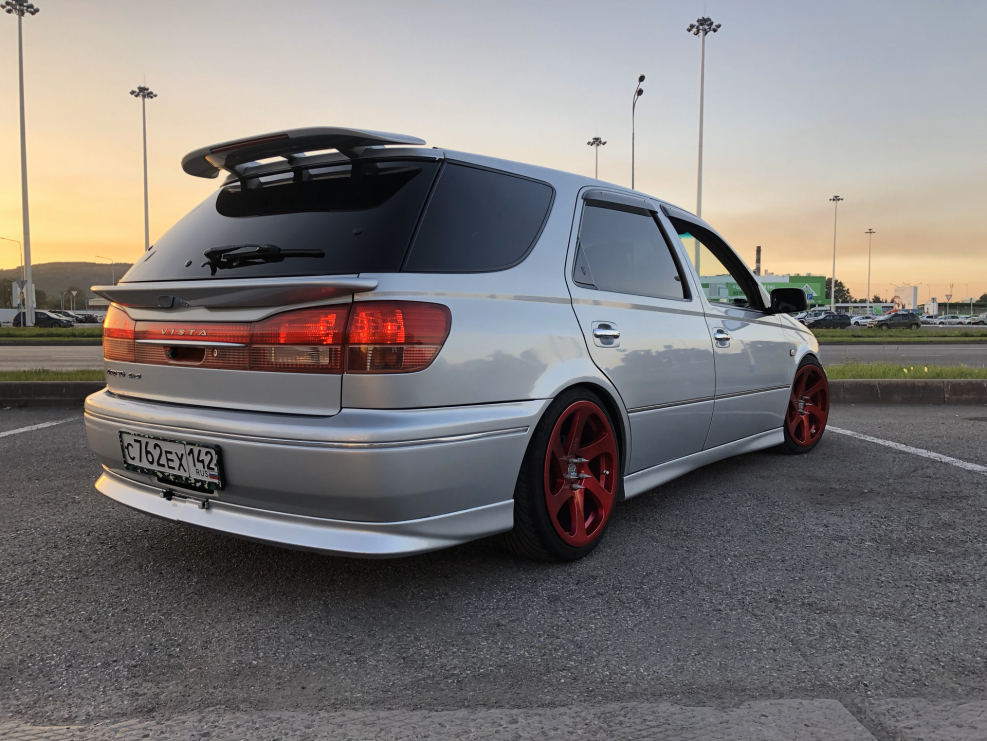 Toyota Vista Ardeo stance