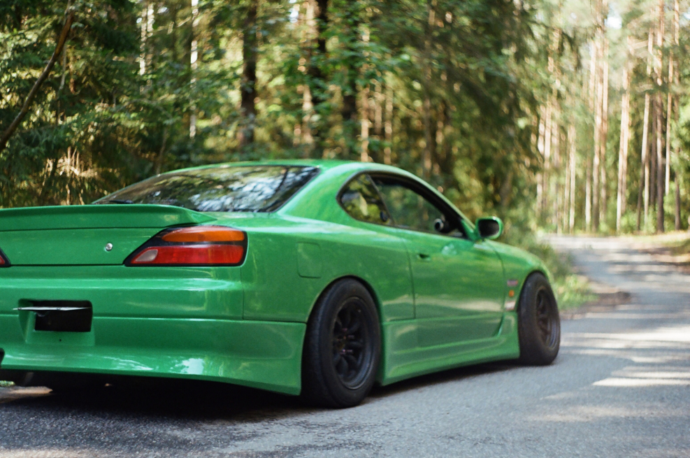 Nissan Silvia s14 белая