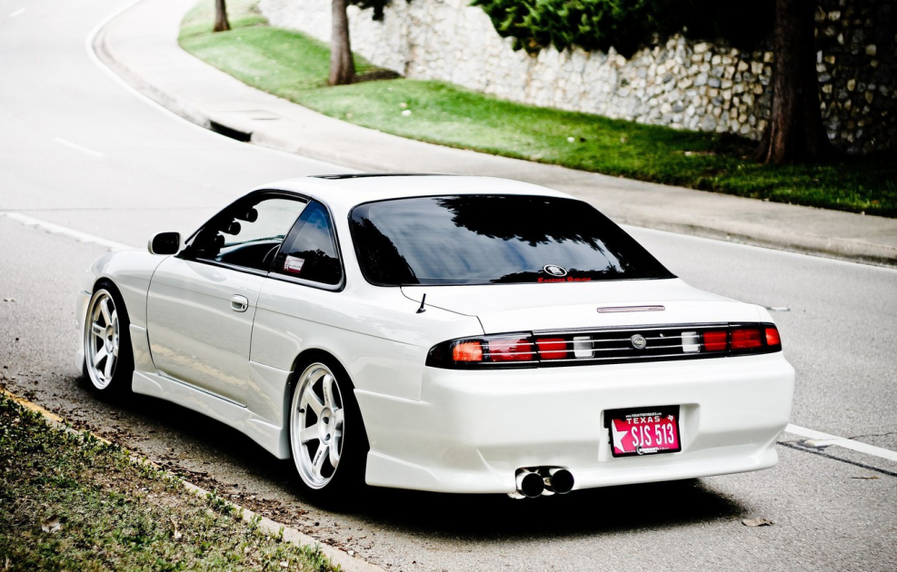 Nissan Silvia s14 сзади