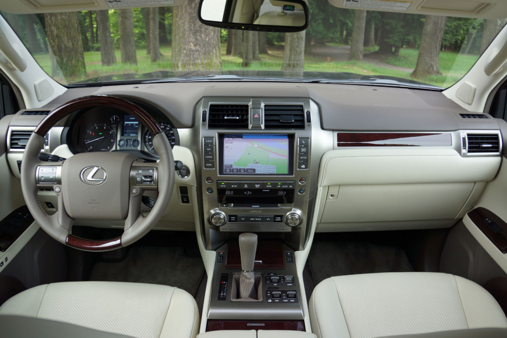Лексус gx460 2020 салон
