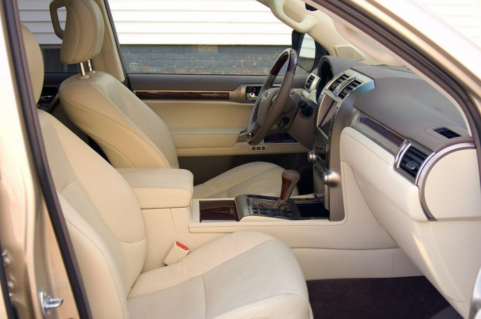 Lexus gx460 салон