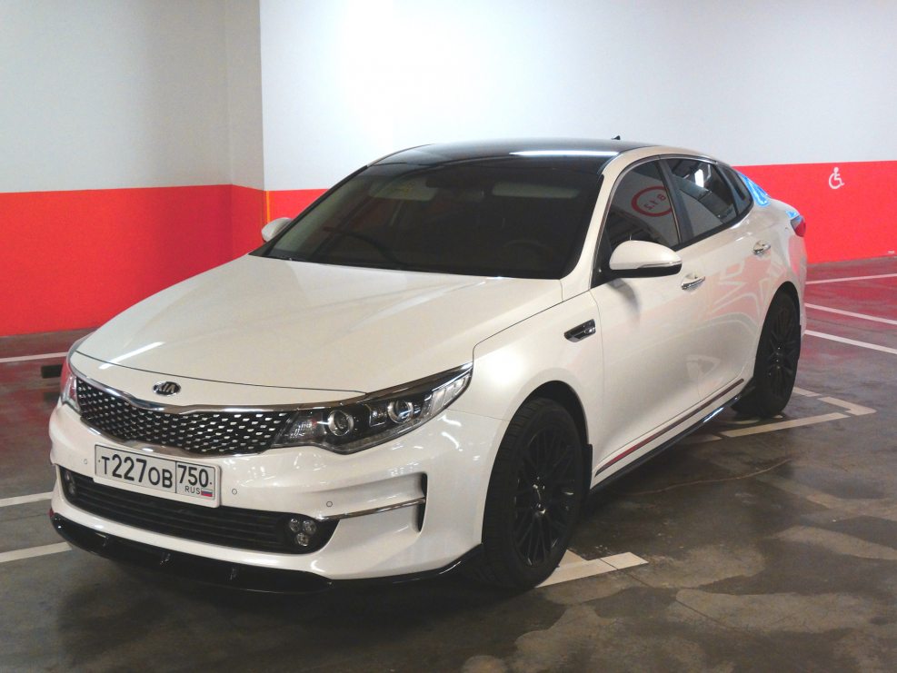 Kia Optima 4 салон