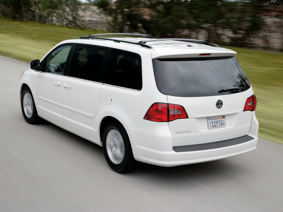 Volkswagen Routan 2011 se