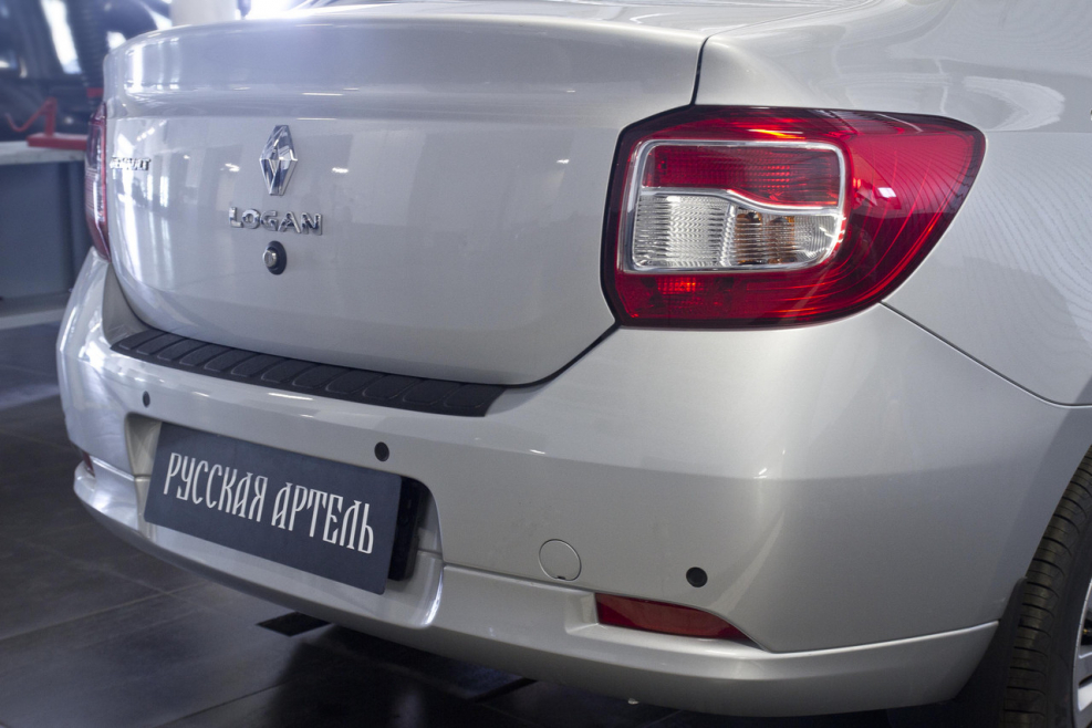 Задний Рено Логан 2010