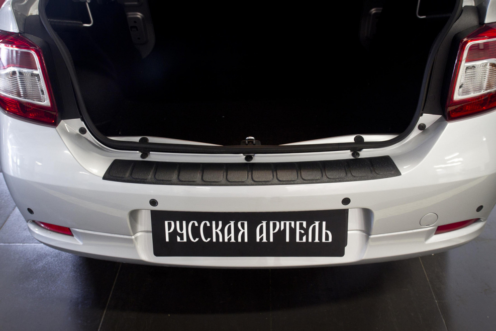 Бампер задний Рено Логан 2014