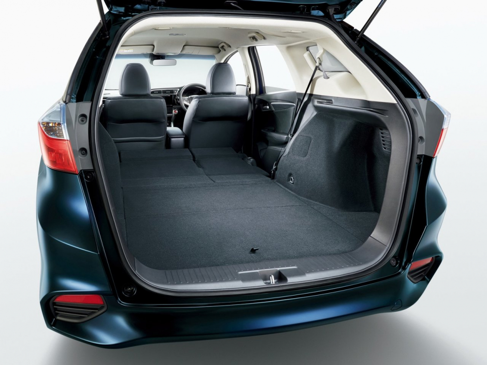 Honda Shuttle 2016 багажник